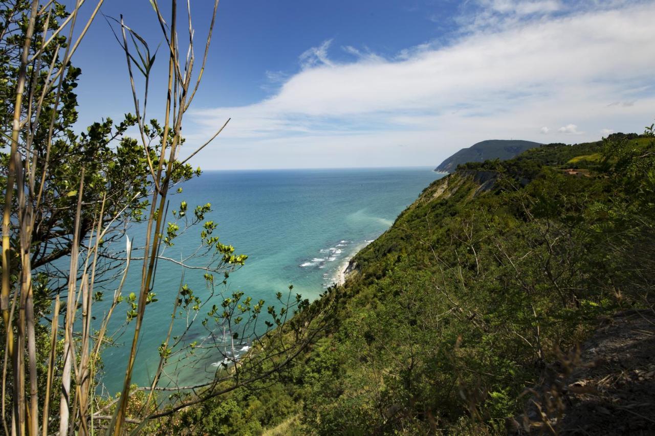 Appartamento Brezza Del Conero Ancona Esterno foto